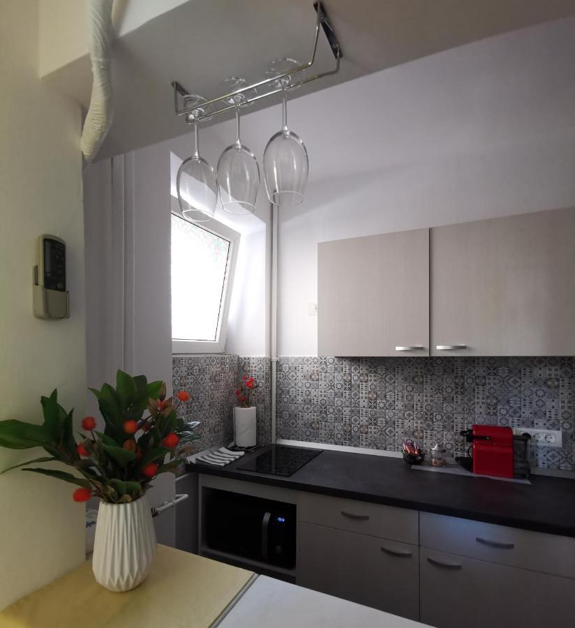 Sunset Bucharest Appartement Buitenkant foto